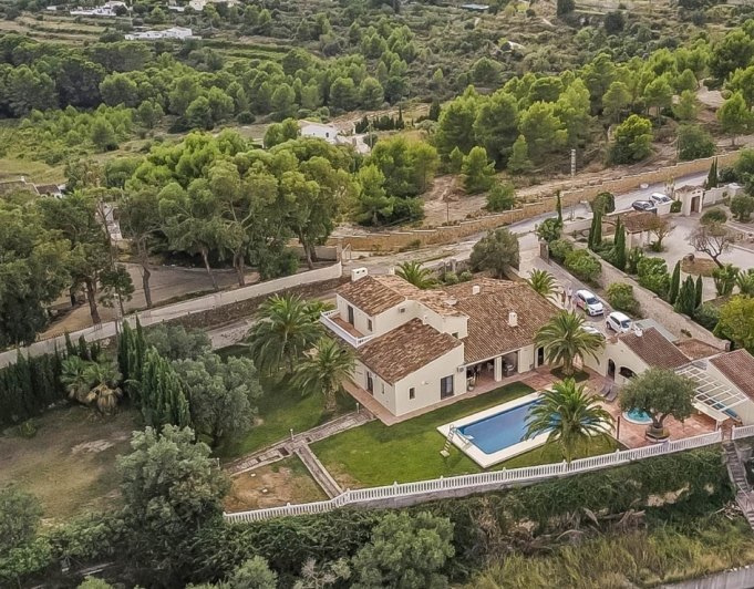 FINCA EN BENISSA