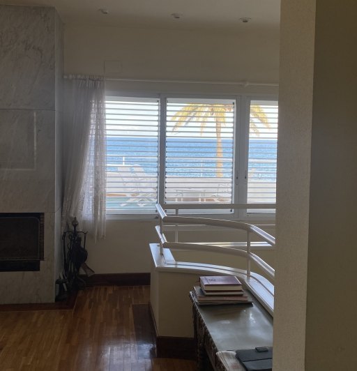 Espectacular Villa en Primera Línea del Mar