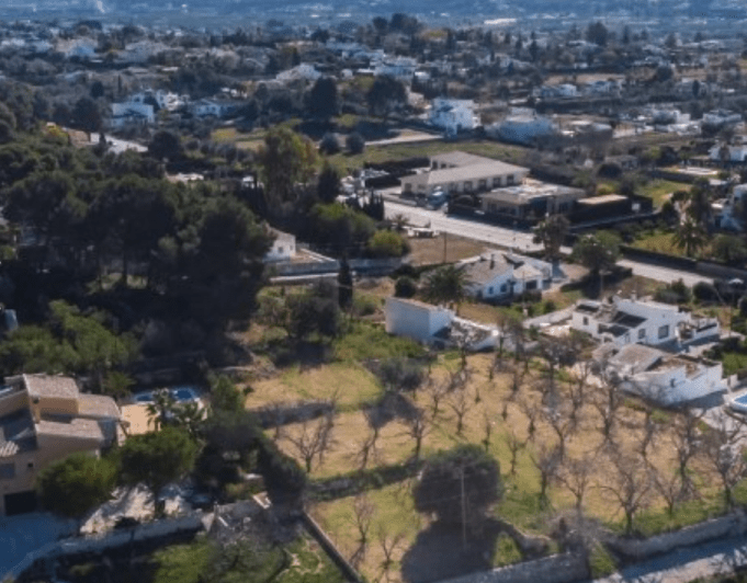 Javea. Parcela en Montgo con Licencia de Obra