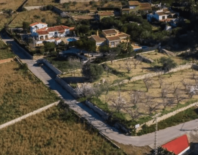 Javea. Parcela en Montgo con Licencia de Obra