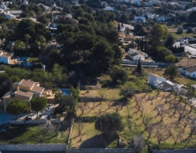 Javea. Parcela en Montgo con Licencia de Obra
