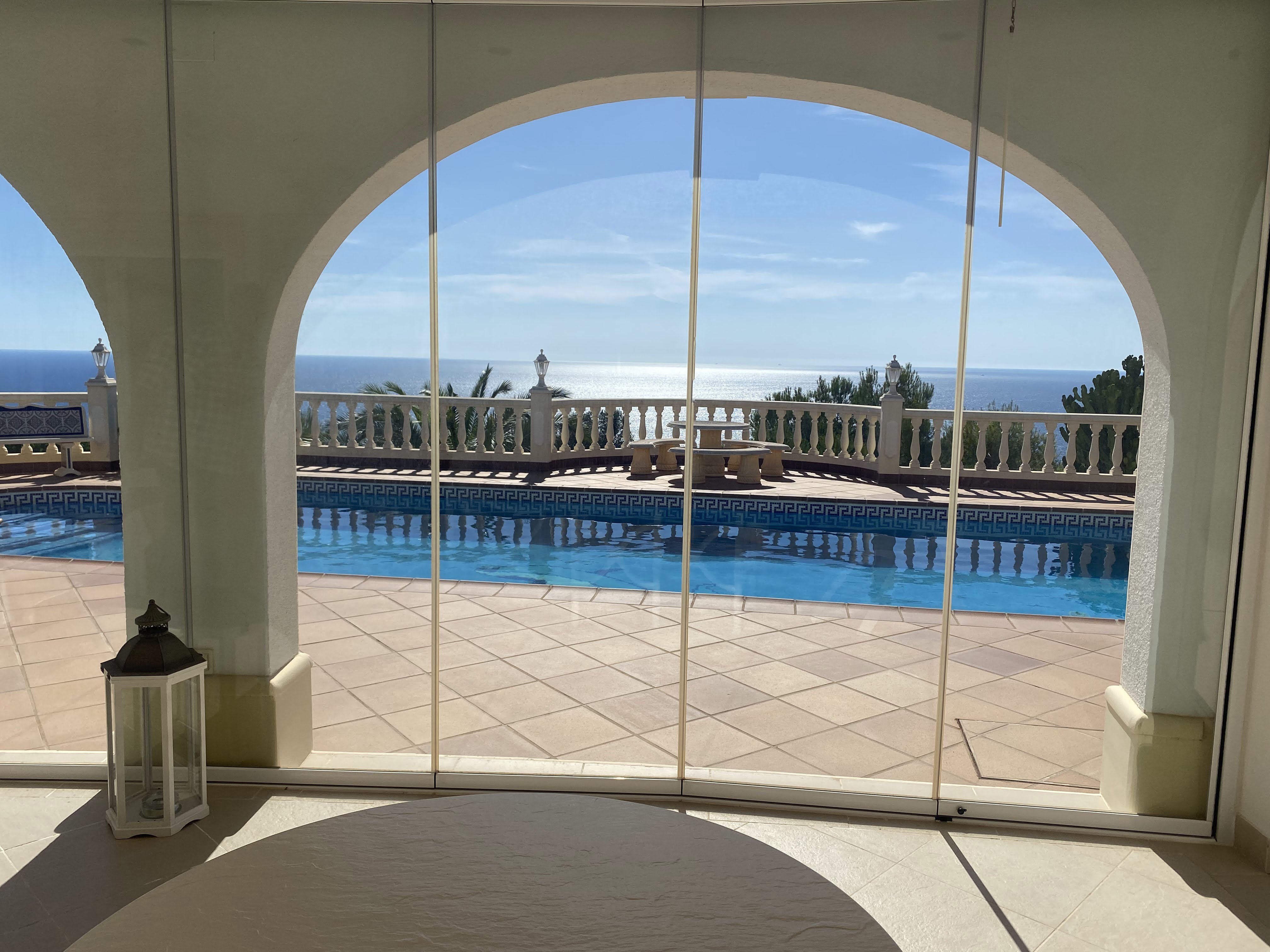 Villa en primera línea con espectaculares vistas al mar