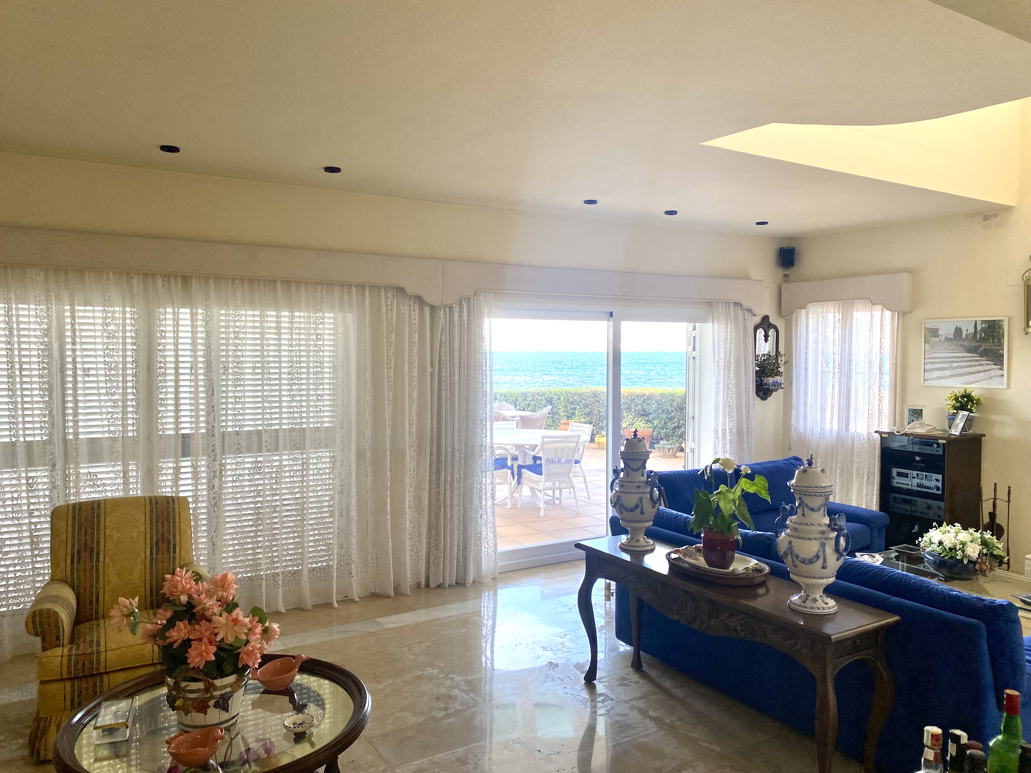 Spektakuläre Villa direkt am Meer